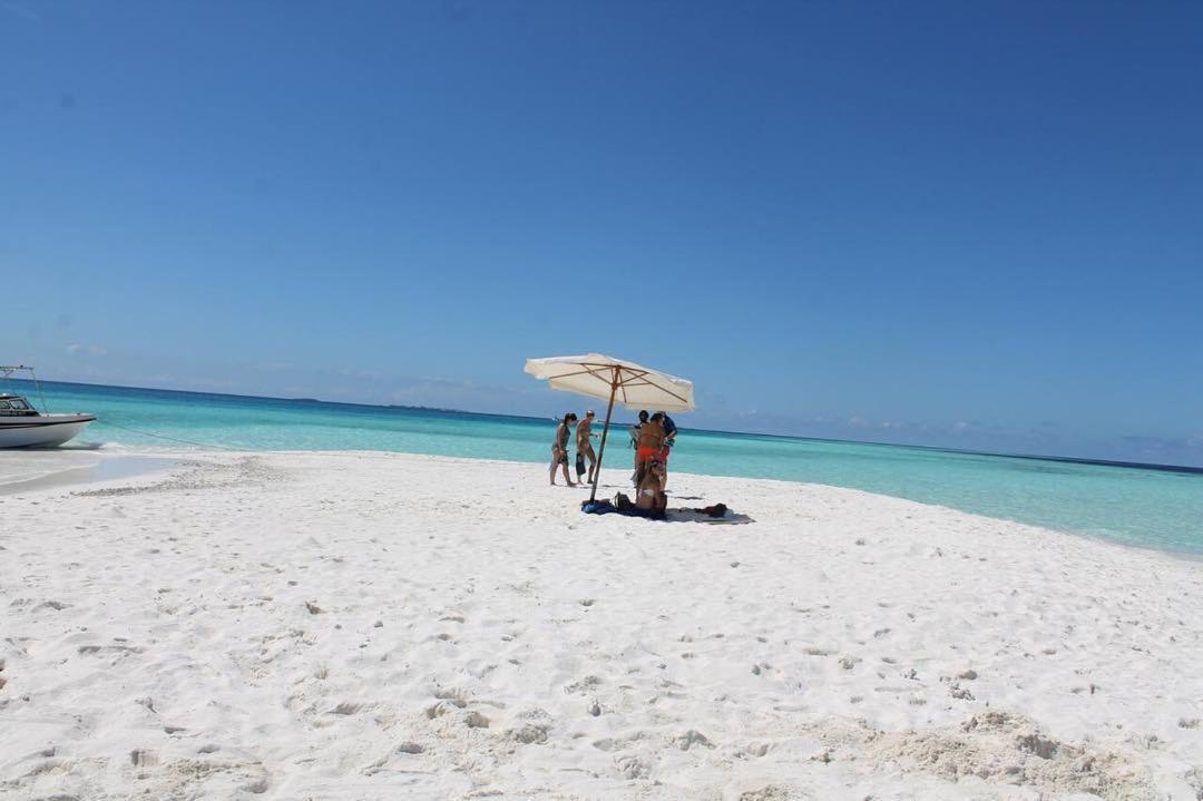 Dhiffushi White Sand Beach Экстерьер фото