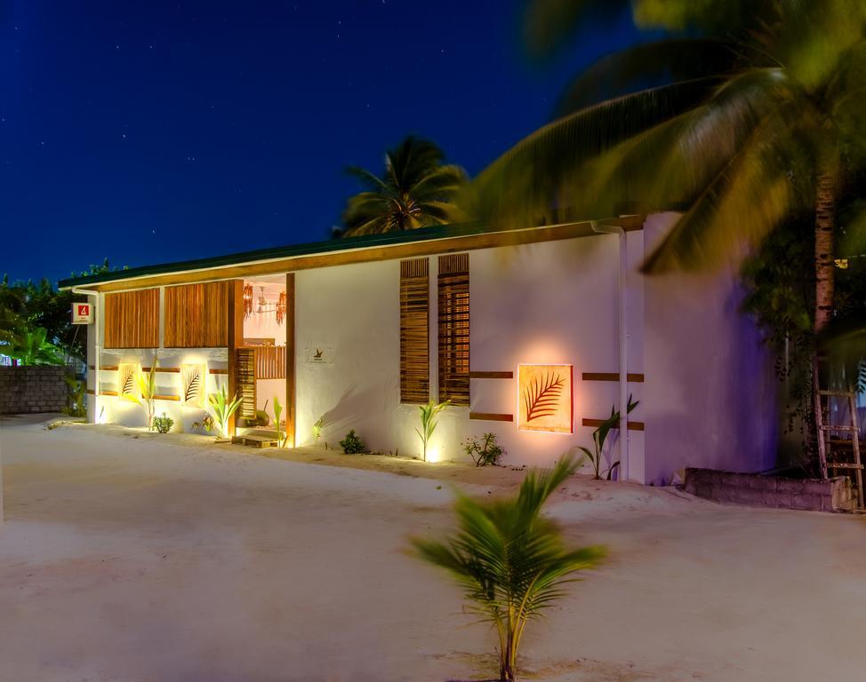 Dhiffushi White Sand Beach Экстерьер фото